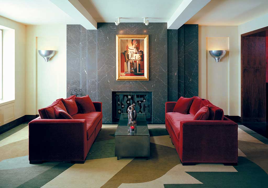 Modern Deco Home